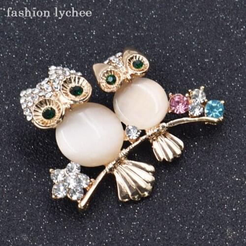 Fashion lychee Standing On Tree Branches Animals Dual Owls Brooches For Women Fashion Banquet Jewelry Gift