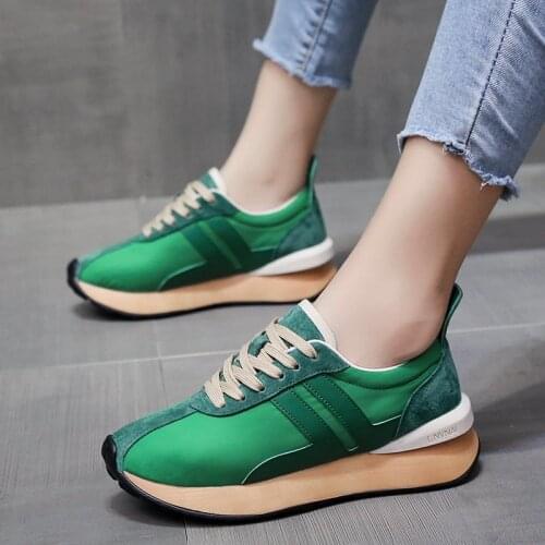 Woman Chunky Sneakers Platform Casual Shoes 2020 Autumn Luxury Designers Fashion Basket Female Black Vulcanize Shoes Women Flats