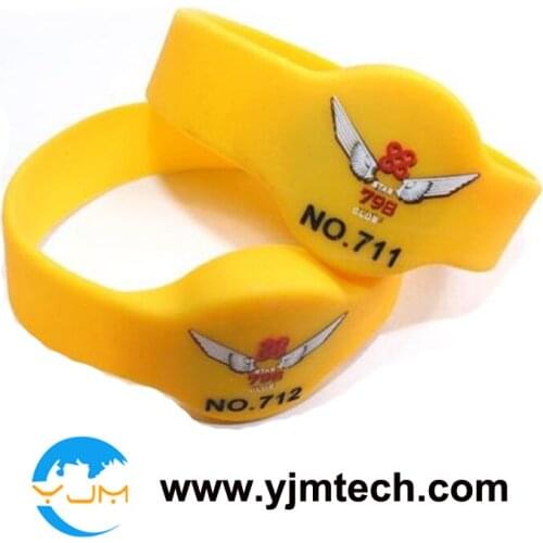 Free shipping S01 50pcs/lot Waterproof 13.56MHz RFID Silicone wristband rfid Bracelet