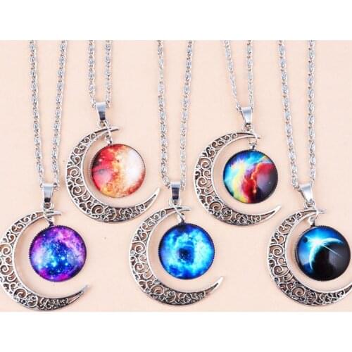 10Pcs Hollow Moon Crescent Symbol Filigree Charm Pendant DIY Jewelry Making