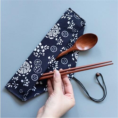 Portable 1 set Handmade Chinese Wood Chopsticks Spoons Cutlery Set With Cloth Pack Japanese Style Travel Dinnerware Suit Gift