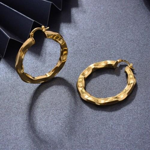 WANDO 24K Gold Plating Wedding Brass Ear Stud Earrings Fashion Body Jewelry Fashion Jewelry Party Gifts Wedding Earings