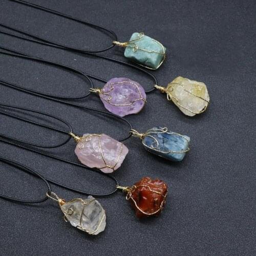 1Pcs New Classic Handmade Twining Irregular Natural Stone Pendant Colorful Purple Crystal Pink Quartz Crystal Necklace For Women