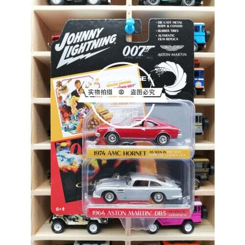 JohnnyLightning 1/64 AstonMartin Diecast Collection of Die-casting Simulation Alloy Model Children Toys
