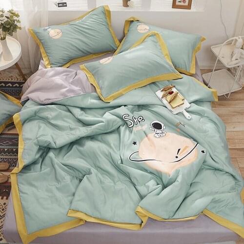 Air conditioning quilt cool in summer quilt core thin wash cotton quilt single child double spring and autumn quilt machine