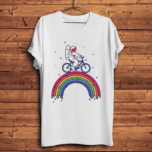 Astronaut ride on rainbow funny geek t shirt homme short sleeve men white casual tshirt unisex streetwear tee