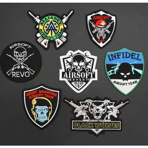 Black wolves Army TACTICAL SAMURAI embroidery Patch Military Tactical Morale Badge for clothes arm hat