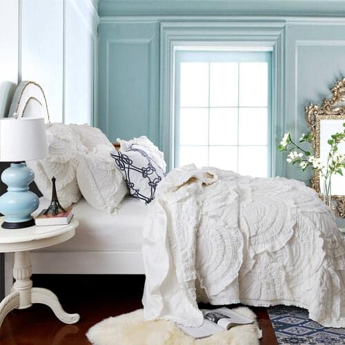 High Quality Royal Luxury Handmade Palace Quilt with Poly Pleated Lace 3PCS Bedding Set for Bedroom Home Hotel Wedding Decor