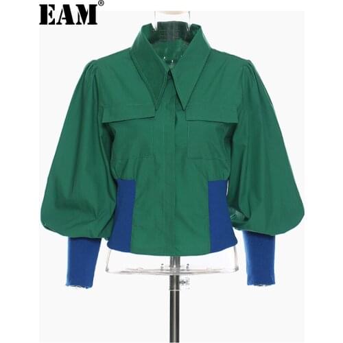 [EAM] Loose Fit Green Contrast Color Short Jacket New Lapel Long Sleeve Women Coat Fashion Tide Spring Autumn 2021 1DD6627