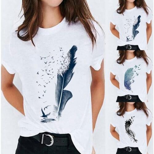 Oversize T-shirt Harajuku Feather Print T Shirt Women Casual Short Sleeve Round Neck Streetwear Tops Female T-Shirts Clothing