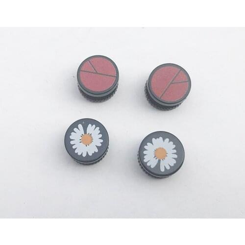 Daisy shoe buckle PEACEMINUSONE 1 PMO buckles DIY decoration GD men and women fashion personality