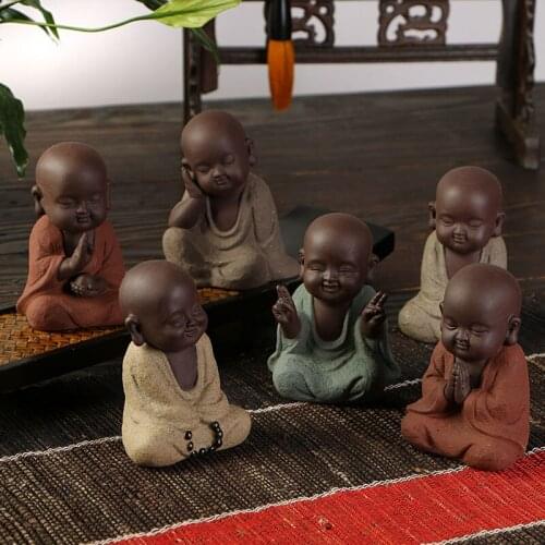 Ceramic little monk decorated figurines Cute figure meditating little monk sculpture Home decoration ornaments Tea set statue