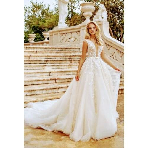 Sexy Deep V Neck Lace Wedding Dresses 2021 Romantic Appliques Tulle Wedding Bridal Gowns With Long Train Robe De Mariee