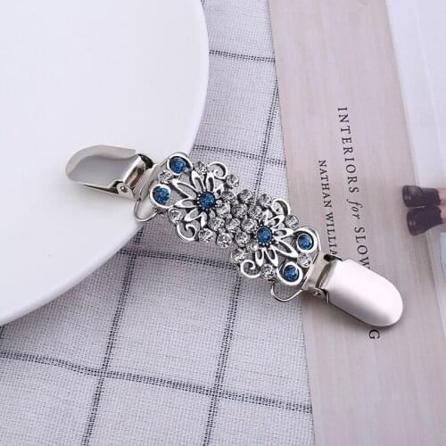 New Fashion Women Cardigan Sweater Blouse Shawl Clips Brooch Shirt Collar Duck Clip Clasps Shawl Brooch 1pcs