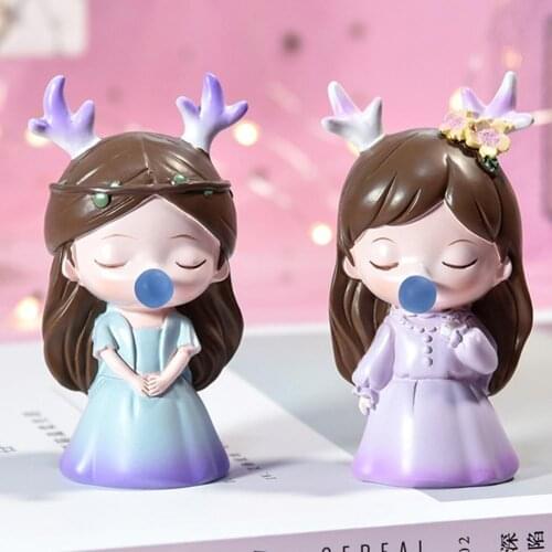 Mini Resin Deer Princess Doll Miniature DIY Crafts Figurine Miniatures for Home Decoration Garden Landscape Ornament Figurines