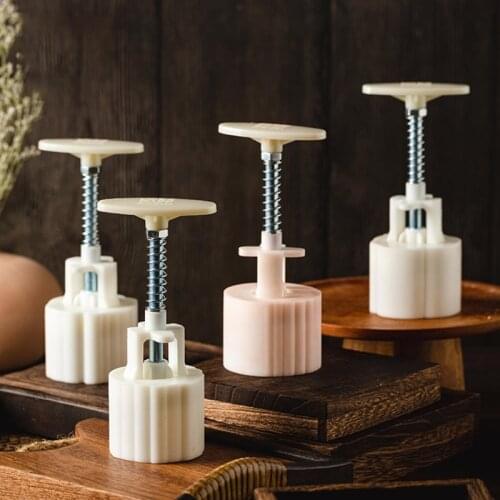 Plastic Mooncake Mold 63g 3D Cookie Cutter with 2 Stamp Chocolate DIY Bakeware 77UD