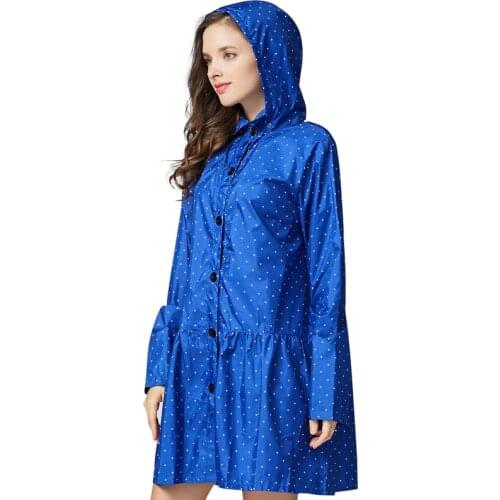 Fashion Polka Dot Adult Women s Lightweight Raincoat Portable Walking Japanese And Korean Raincoat Poncho Play With Water Suit