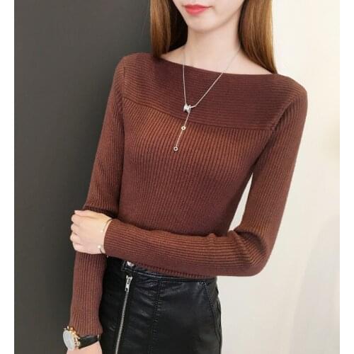 OHCLOTHING The new ladys sweater has a collar and a flat top