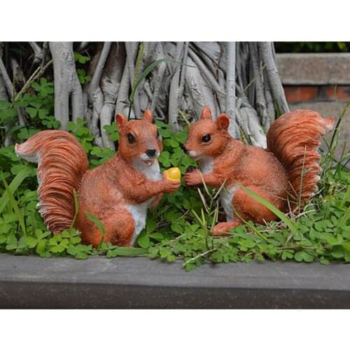Animals Sculpture Resin Squirrel Figurine for Home Garden Landscaped Decor