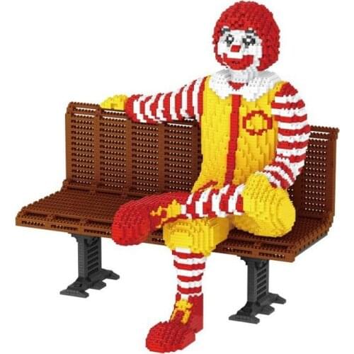 3980pcs PZX Mini Building Block Cartoon Figure Micro Bricks Clown Model Brinquedos for Children Birthday Gifts Kids Toys 8833