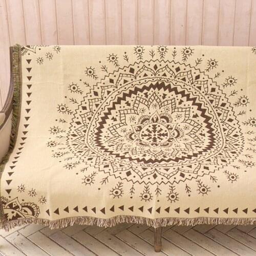European Simple Sofa Blanket Beige Cotton Sofa Towel Bed Full-cover Blanket Plate Flowers Air Conditioning Leisure Nap Blankets