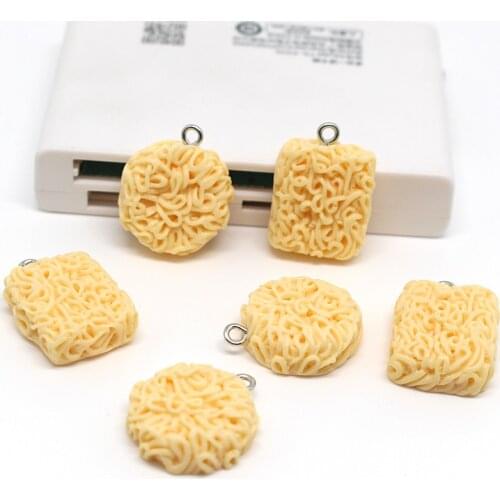 10pcs/pack Simulation Instant Noodles Resin Earring Charms Creative Round Food Keychain Necklace Pendant Jewlery Findings