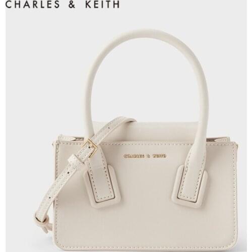 CHARLES&KEITHNew Arrival for Spring2021 CK2-20671228 Ladies messenger bag chain decoration