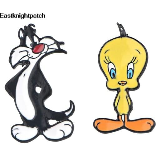 12pcs/lot Enamel Pins Cartoon Cute Cat and Bird Brooches Lapel Pin Shirt Bag Funny Badge Jewelry Gift For Fans Friends E1336