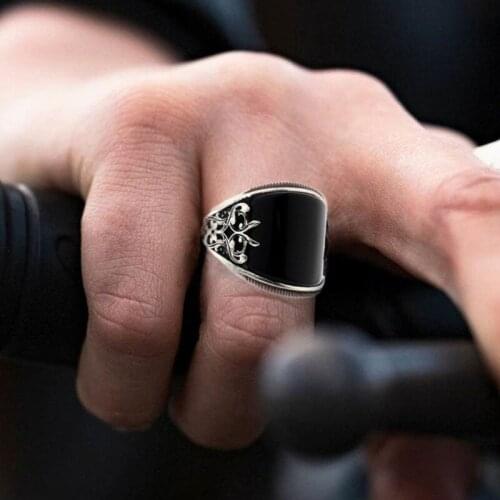 Men Cool Black Glossy Rings Oil Dripping Filled Tibetan Silver Black Resin Stone Wedding Ring Vintage Men Gift Unisex Size 7-12