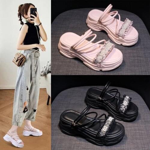 Sandals and slippers 2020 summer new versatile thick bottom muffin sandals fairy style two wear casual fashion Z848