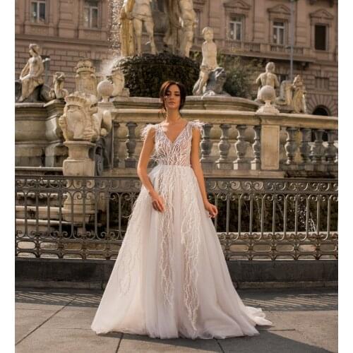 CloverBridal Cathedral Beading Boho Wedding Dress Tulle Bridal Dress with Feathers Embroidered Wedding Gown WW8391