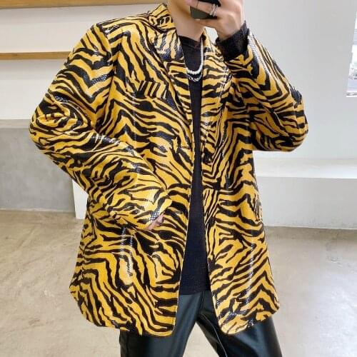 Tiger pattern Mens Club Shinny Blazers Jacket Single Two Buttons Fashion Coat Yellow