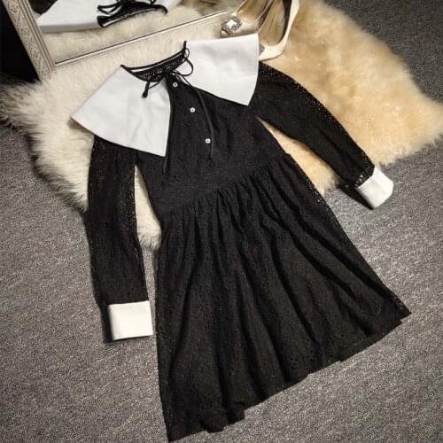 Black New hollow out and white lace dress stitching dolls collar chic autumn fashion minus age little black dress