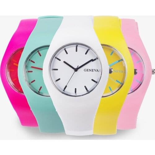Men watch Women Cream Color Ultra-thin Fashion Gift Silicone Strap Leisure Watch Geneva Sport Wristwatch Womens Jelly Watches