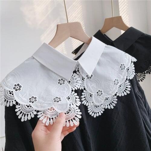 2021 New Fake Collar Women Shirt Lace Embroidery Doll Detachable Collar Decorative Ladies Hollow Necklace False Collar Shawl