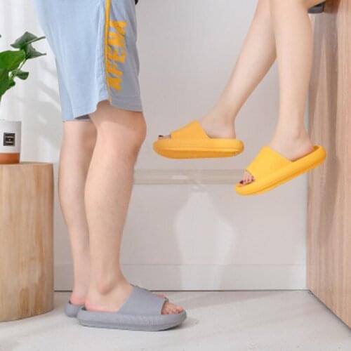 Slippers Women Summer New Thick Bottom EVA Sandals & Slippers Women Non-Slip Wear-Resistant Couple Indoor & Outdoor Men Sandals