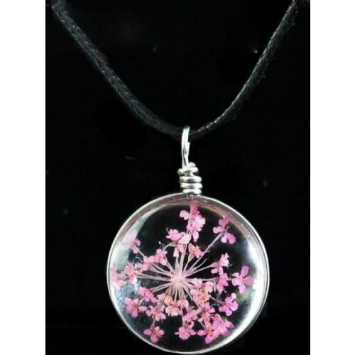 2020 Handmade Clear Transparent Dried Flower Babysbreath Necklace Wax Rope Glass Round Pendant Necklace for Women Party Jewelry