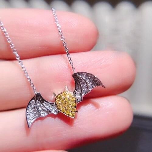 AEAW 18K White Gold 0.078ct Natural Yellow Diamond With 0.11ct White Diamond Bat Pendant Necklace Round Cut Necklace Women