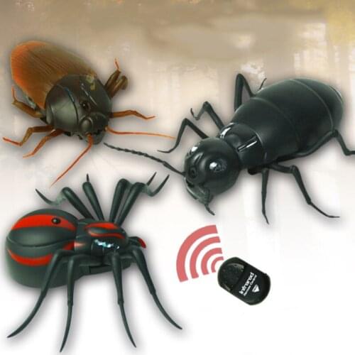 1pcs Lifelike Simulation Cockroach Ant Spider Infrared Remote Control Tricky Toy BM88