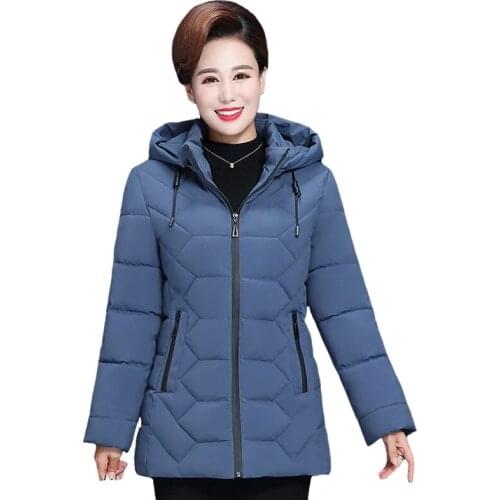 Middle-aged Women Winter Short Jacket 2021 Hooded Cotton Winter Coat Woman Thick Casual Mother Jacket Women Parkas High Quality