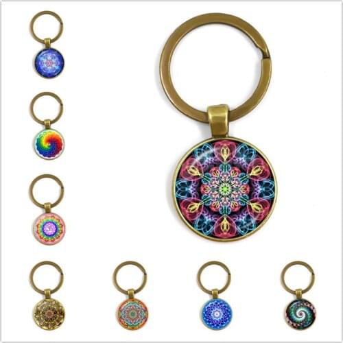 Vintage Glass Dome Keychain Buddhist Chakra Keychain Jewelry Om Indian Yoga Mandala Keychain for Women Men