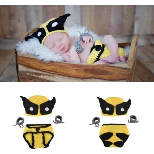 Crochet Superhero Hat Claws and Diaper Cover Photo Props Baby Gift Crochet Superhero Custome Baby Set Newborn Photography Props
