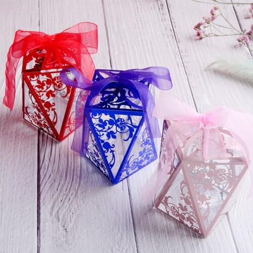 New Diamond Shape Flower Wedding Favors Gift Candy Boxes with Ribbon Babay Shower Christmas Present Gifts Box Party Supplies