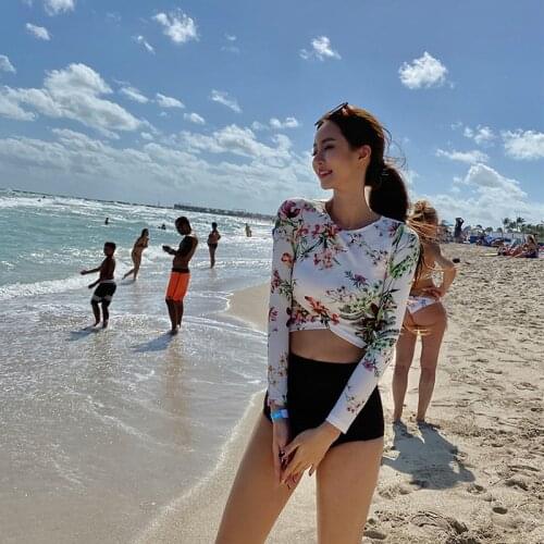 Rashguard Long Sleeve Swimsuit Womens Swimwear Sleeves With Push Up Women Covering Split High Waist Sexy New 2020 Animal