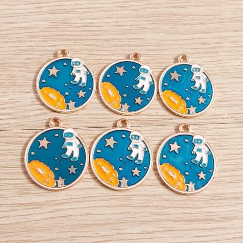 10pcs/lot 25*29mm Cute Enamel Star Charms Pendants for Necklaces Earrings Astronaut Moon Charms DIY Jewelry Making Accessories