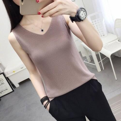 Outside in the summer wear black and white vest inside the female set loose belly qiu dong render unlined upper garment