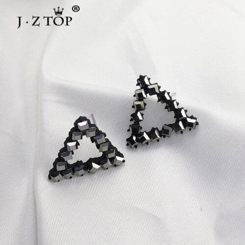 Women Fashion Triangle Zircon Stud Earrings Irregular Geometric Earrings Minimalist Brincos Para As Mulheres