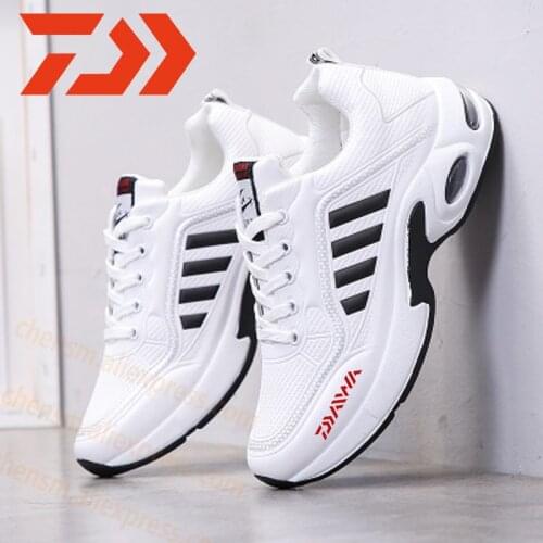 2020 Dawa New Fashion Sports Casual Outdoor Shoes Mens Leather Air Cushion Hiking and Fishing Daiwa Running Shoes