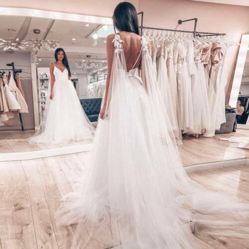 Elegant V Neck White Tulle Wedding Dresses 2021 V Back Spaghetti Straps Bride Dresses Robe De Mariage Customize