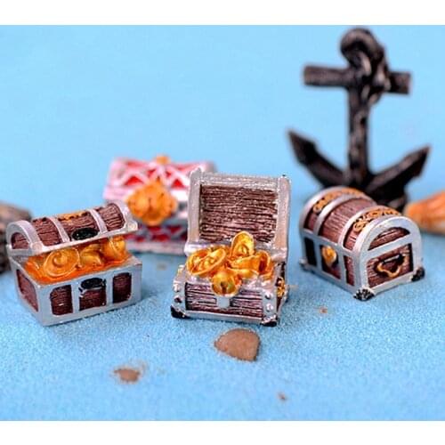 Treasure Chest Box Antique Creative Fish Tank Aquarium Decoration Landscape Pirate Gold Coins Fishtank Ornaments Resin Crafts